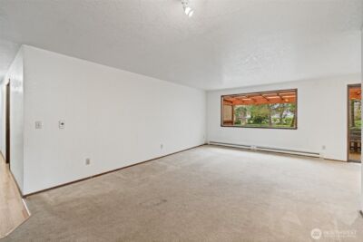 210 E Hawthorne Place , Port Angeles, WA 98362 - Photo 6