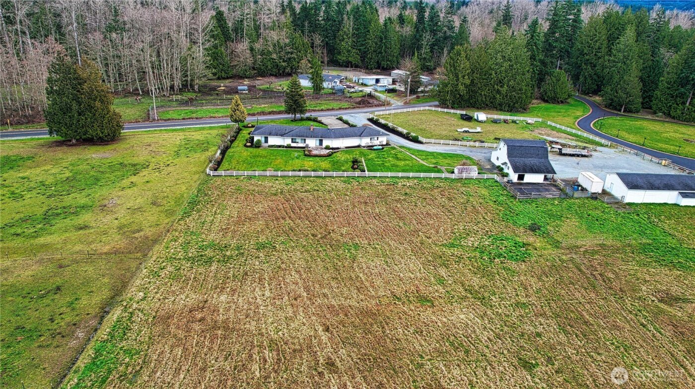 22128 Bulson Road , Mount Vernon, WA 98274