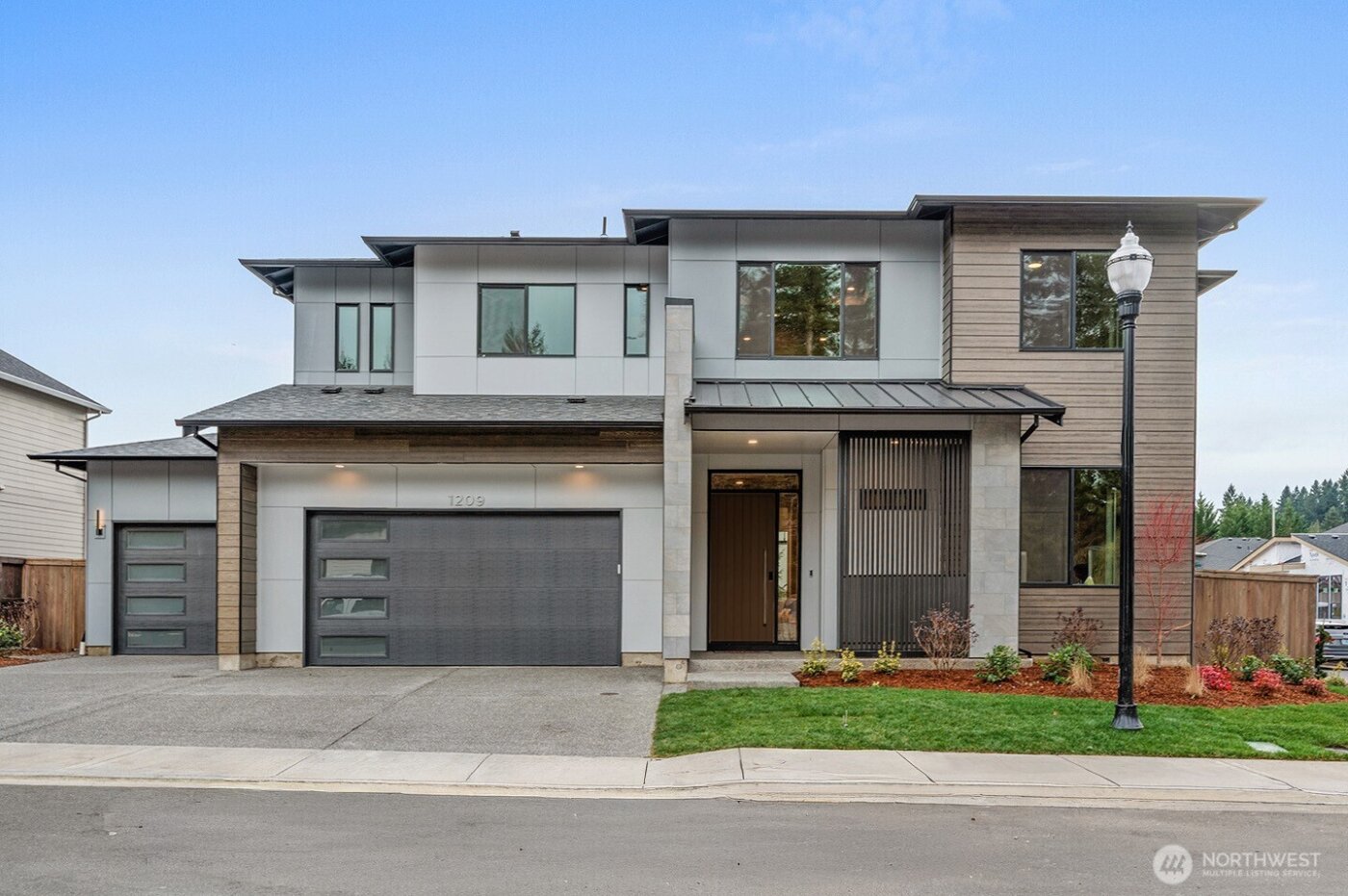 1204 NW 150th Street , Vancouver, WA 98685