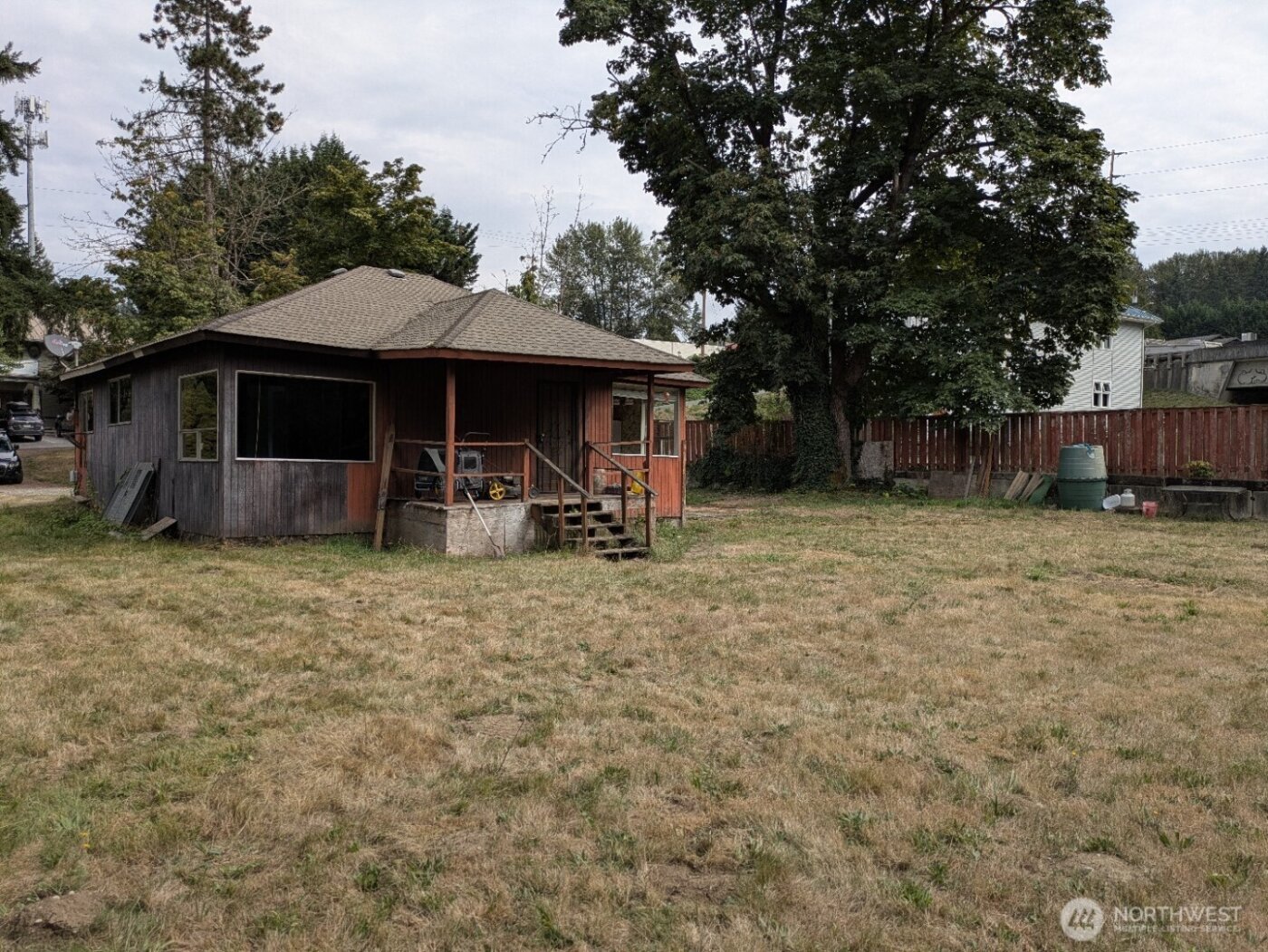 22521 SE 218th Street , Maple Valley, WA 98038-8001