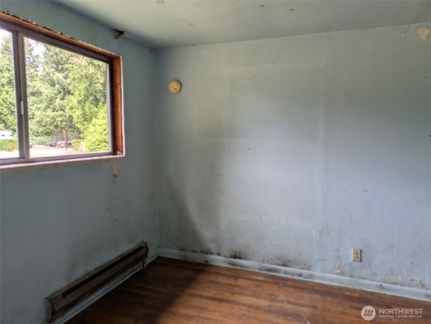 22521 SE 218th Street , Maple Valley, WA 98038-8001