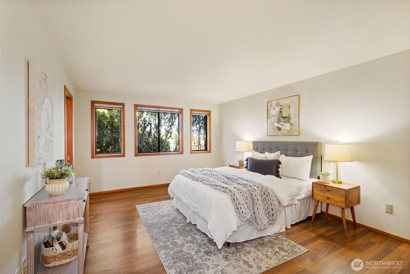 909 55th Street , Port Townsend, WA 98368