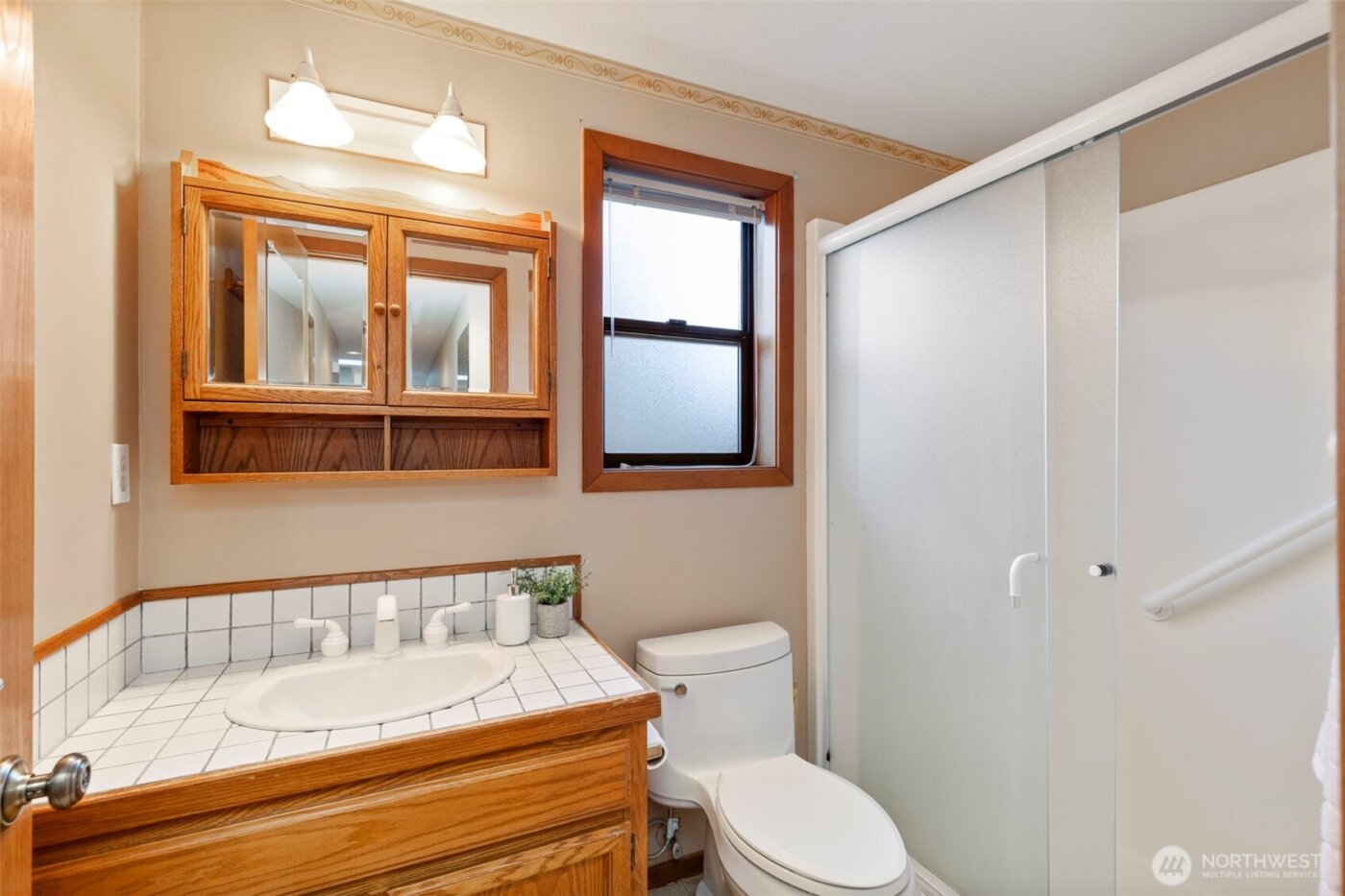 909 55th Street , Port Townsend, WA 98368