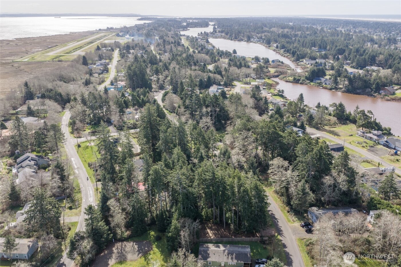 736 Chenois Avenue NE, Ocean Shores, WA 98569