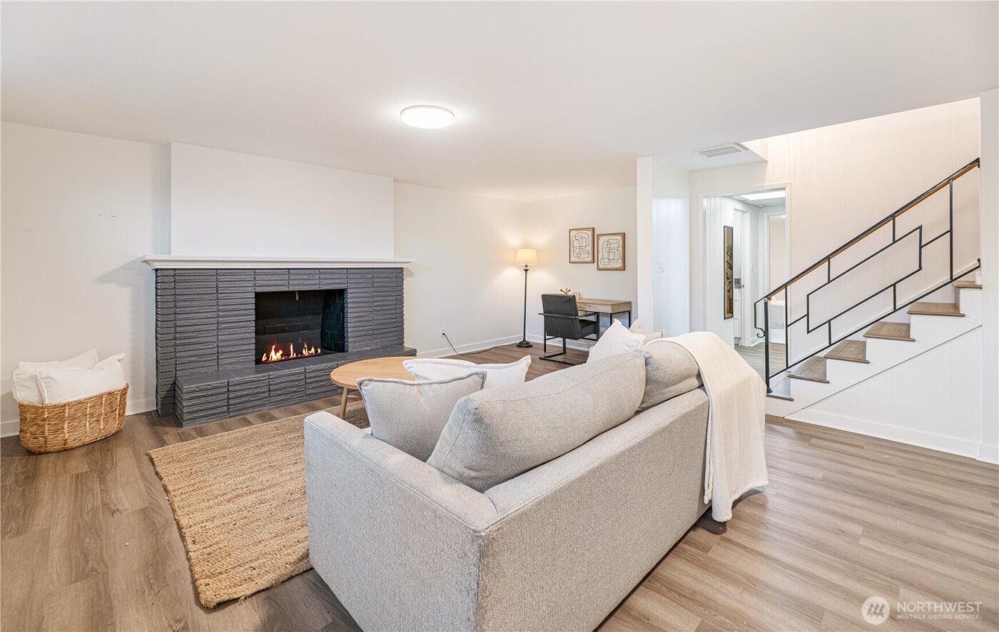 8802 Del Campo Drive , Everett, WA 98208