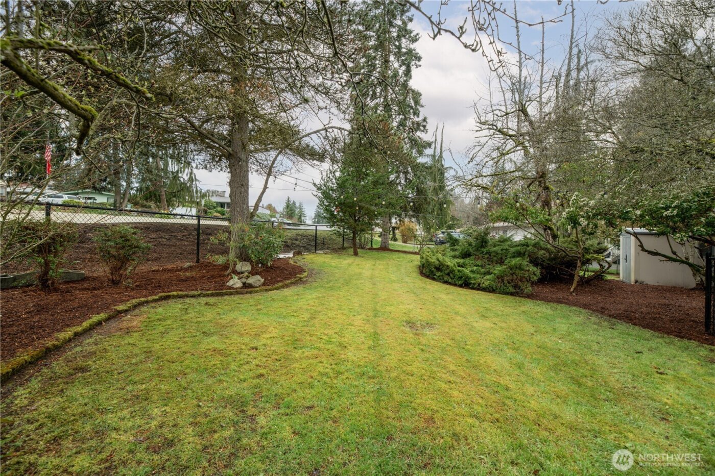 8802 Del Campo Drive , Everett, WA 98208
