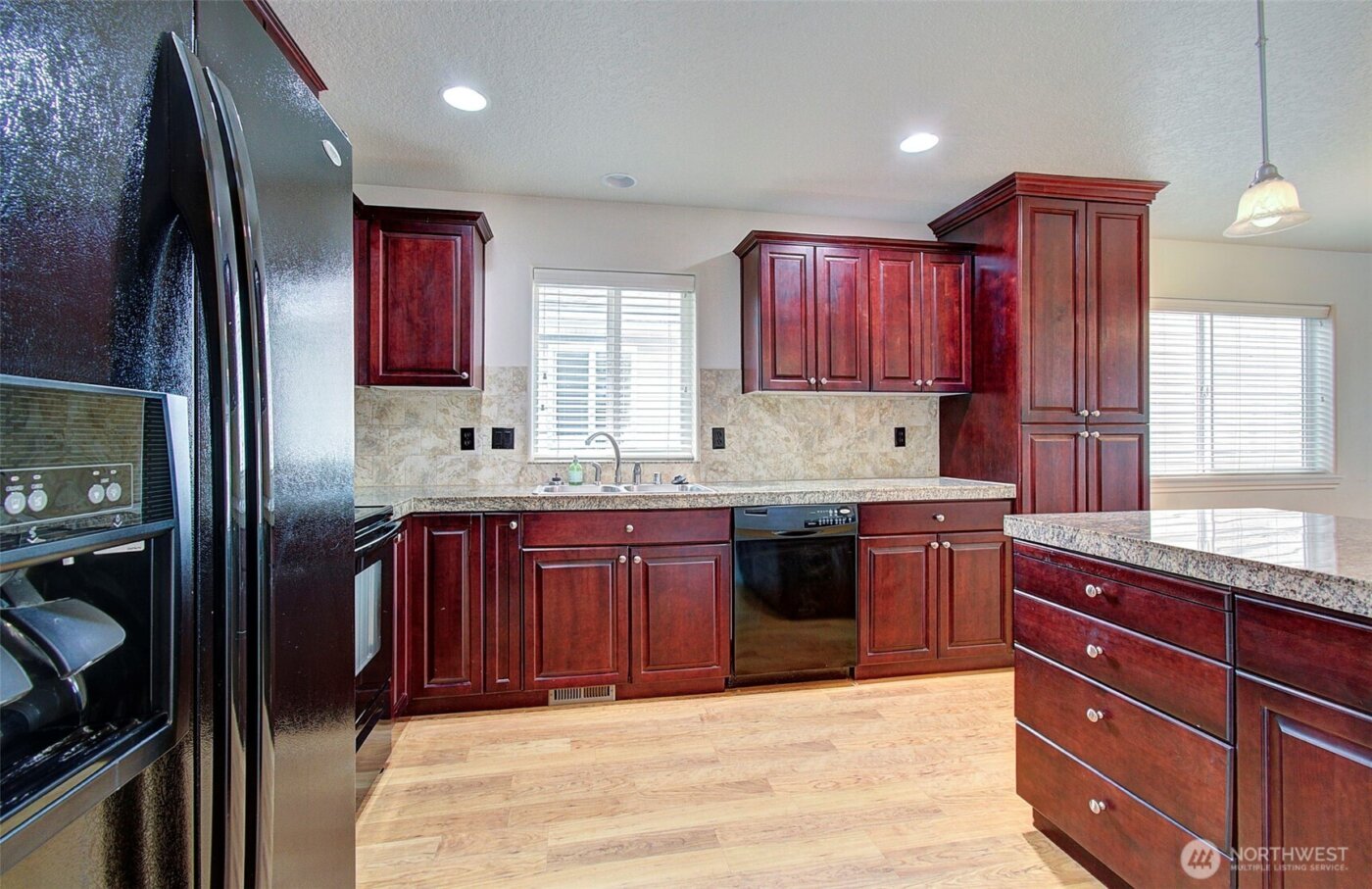 7618 NE 61st Way , Vancouver, WA 98662