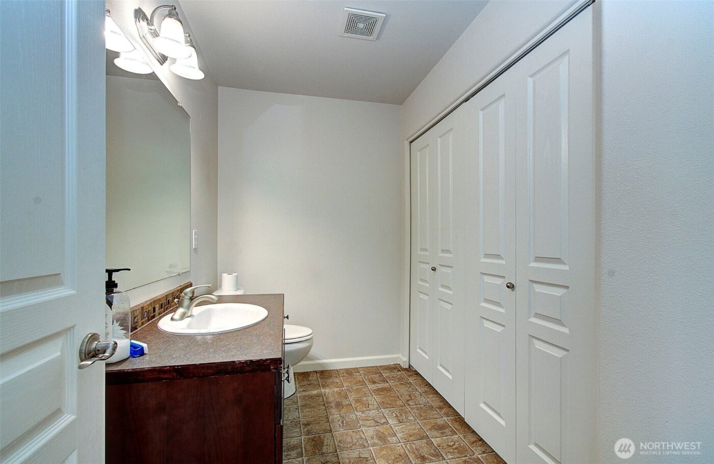 7618 NE 61st Way , Vancouver, WA 98662