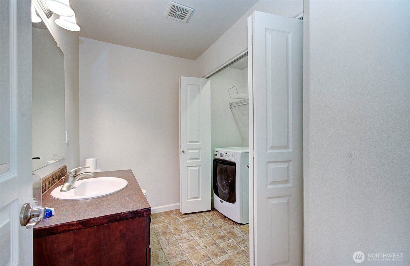 7618 NE 61st Way , Vancouver, WA 98662