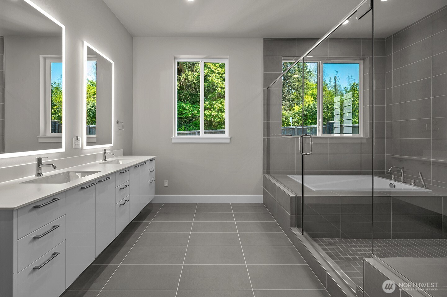 15011 NW 11th Place , Vancouver, WA 98685