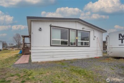 4815 Airway Drive NE #81, Moses Lake, WA 98837 - Photo 2