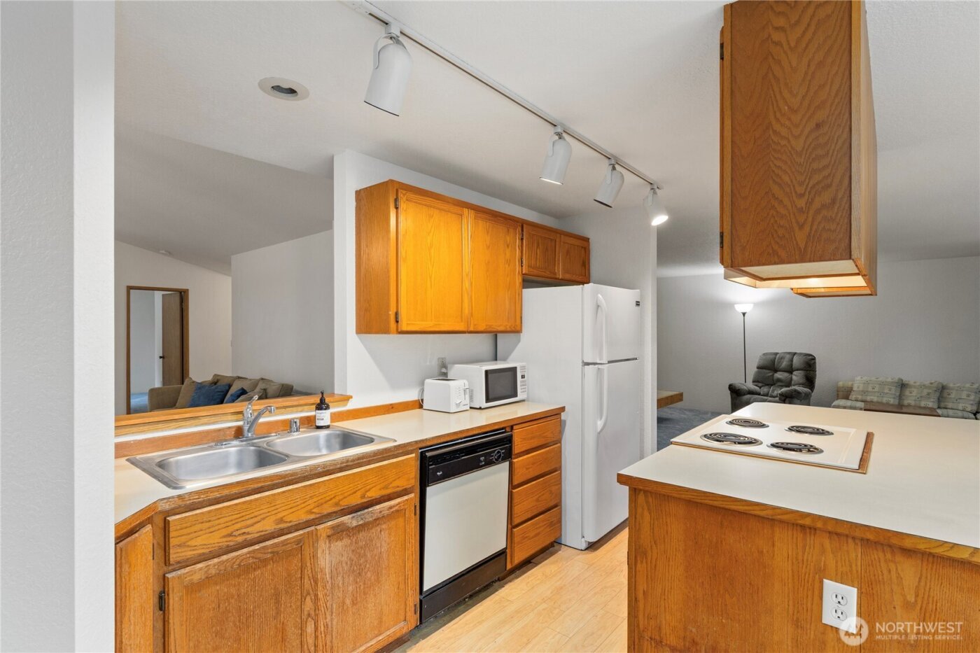 101 Chimacum Creek Drive , Port Hadlock, WA 98339