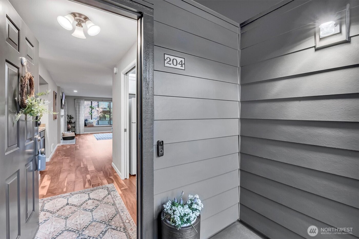 1819 N 107th Street #204, Seattle, WA 98133