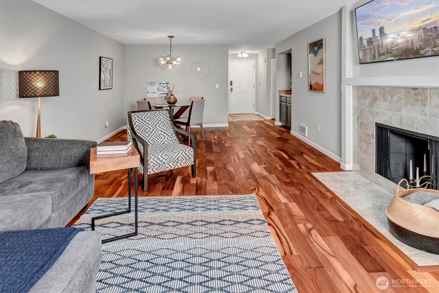 1819 N 107th Street #204, Seattle, WA 98133