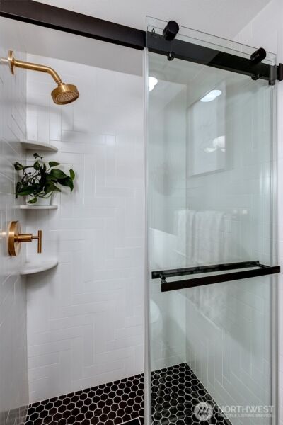 1819 N 107th Street #204, Seattle, WA 98133 - Photo 18