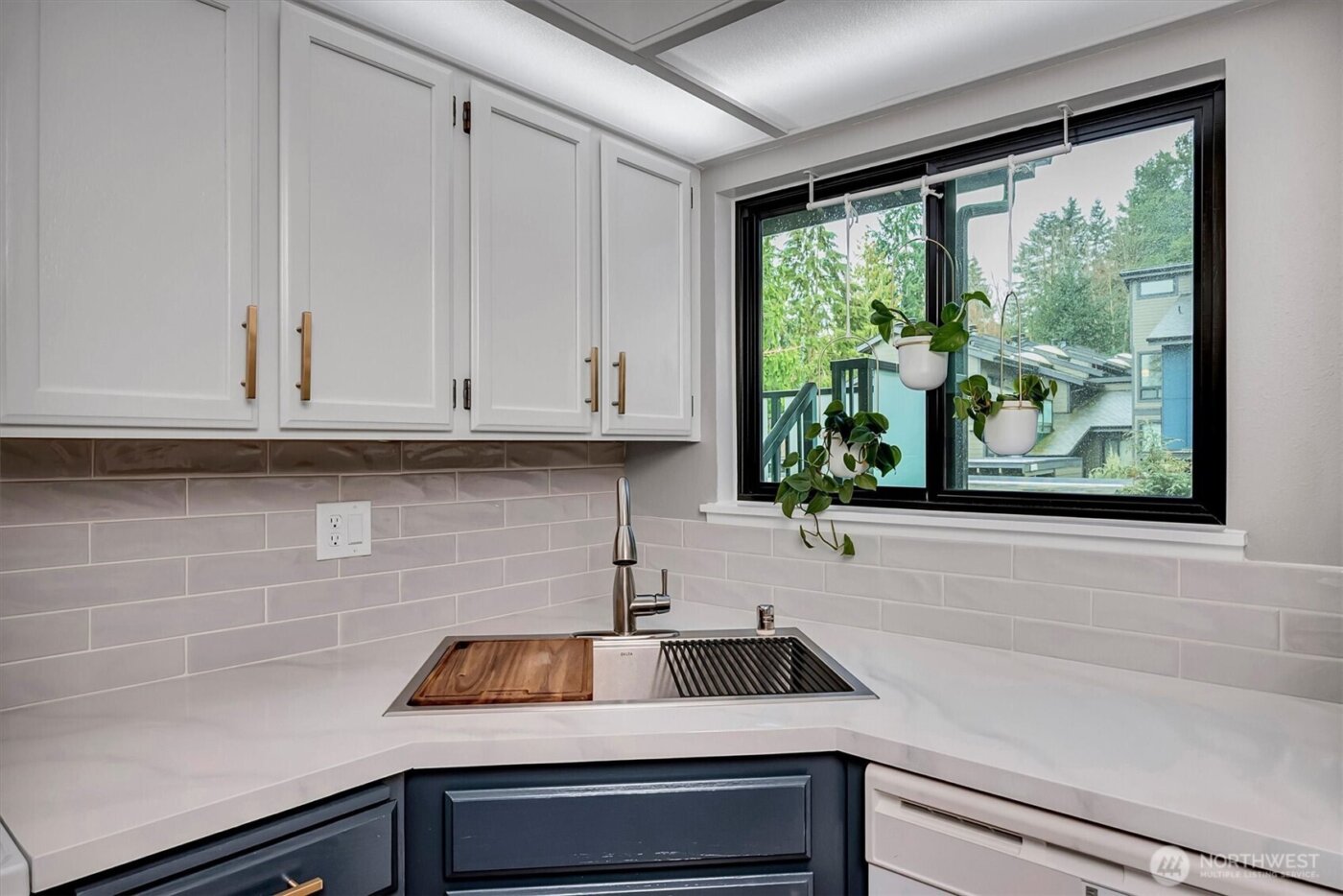 1819 N 107th Street #204, Seattle, WA 98133