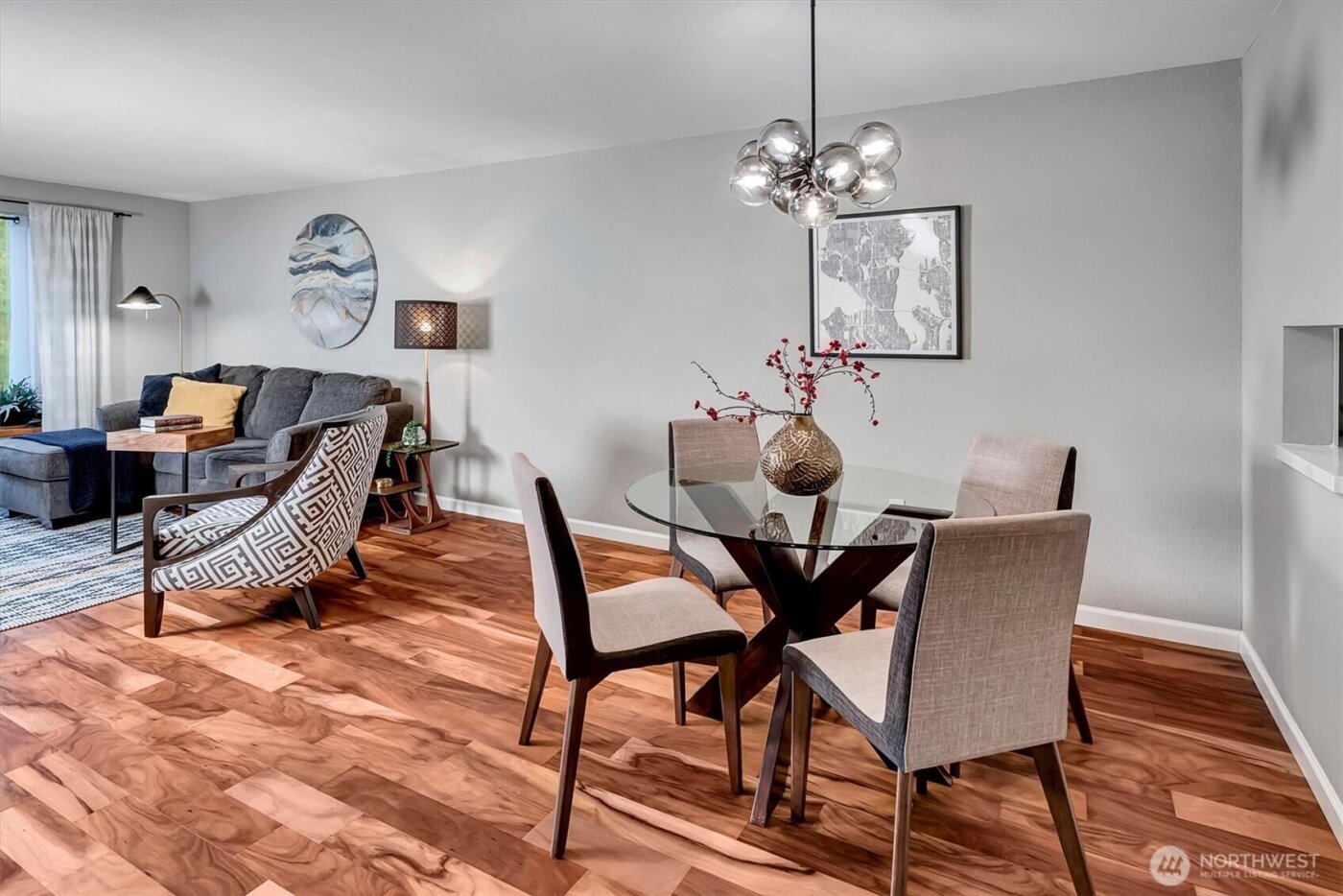 1819 N 107th Street #204, Seattle, WA 98133