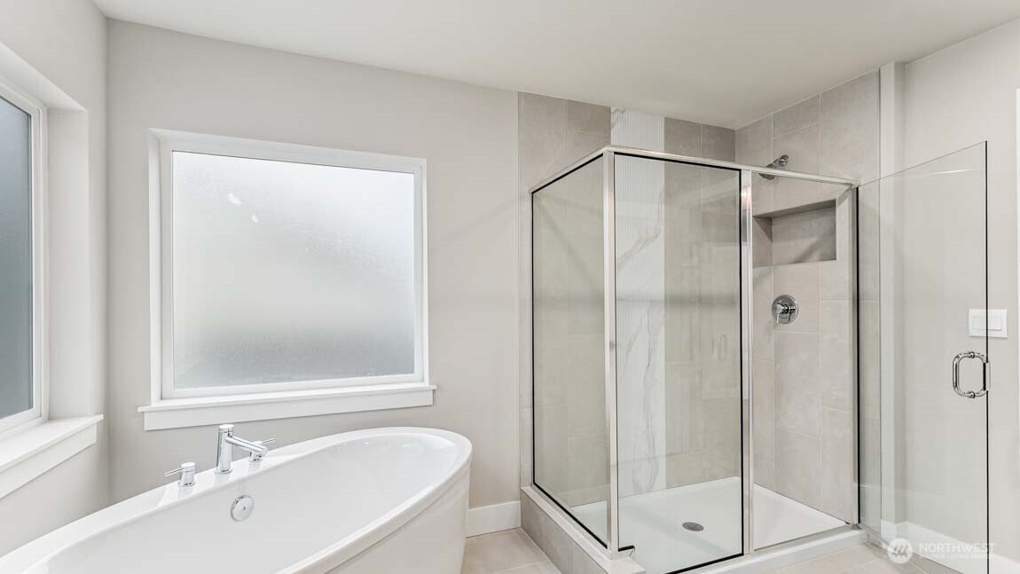 3822 194th Lane SE, Bothell, WA 98012