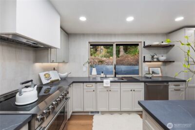 25510 SE 159th Street , Issaquah, WA 98027 - Photo 15