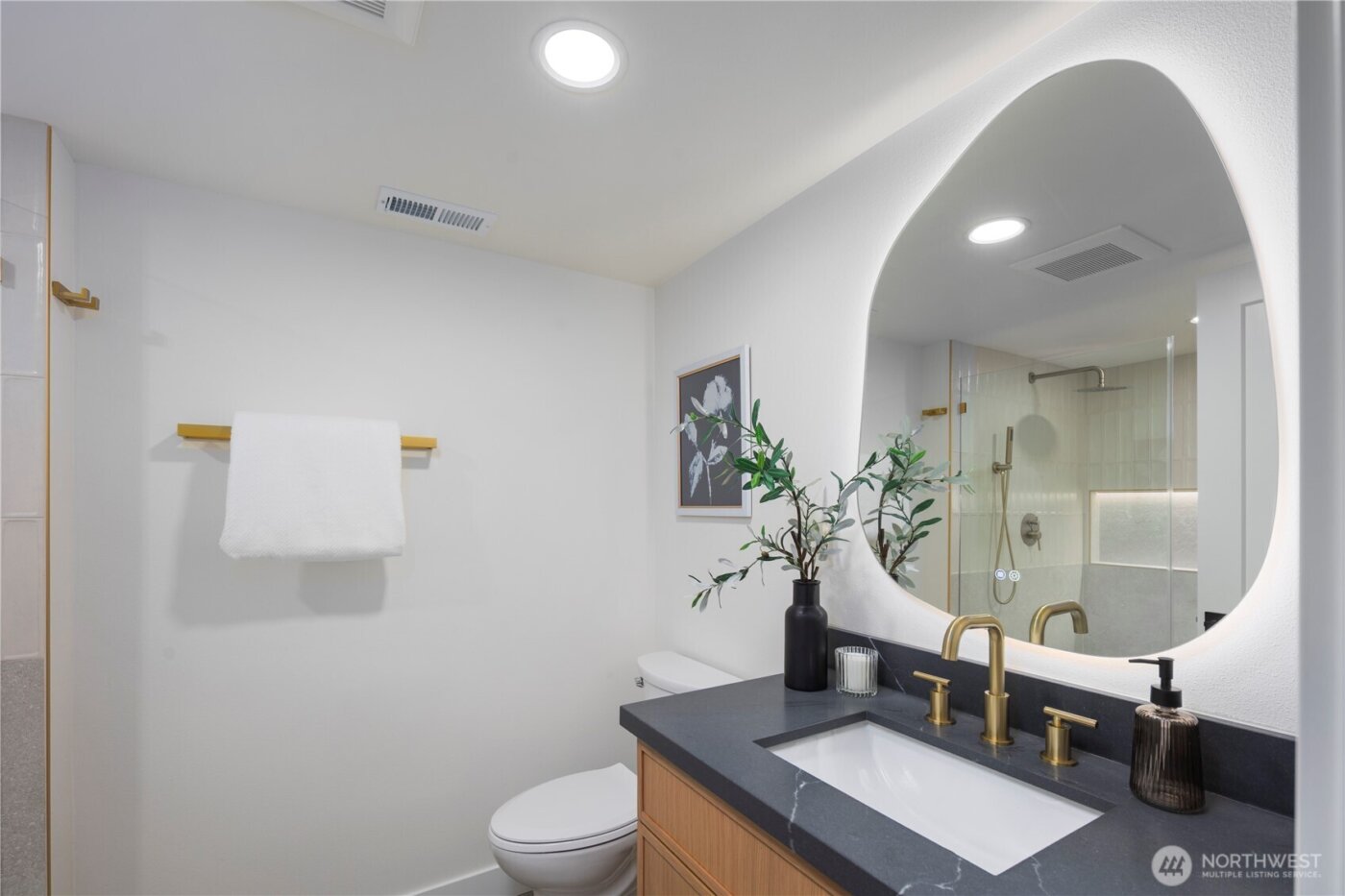 25510 SE 159th Street , Issaquah, WA 98027