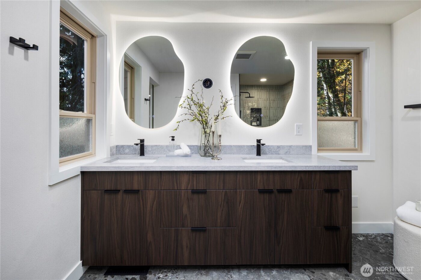 25510 SE 159th Street , Issaquah, WA 98027