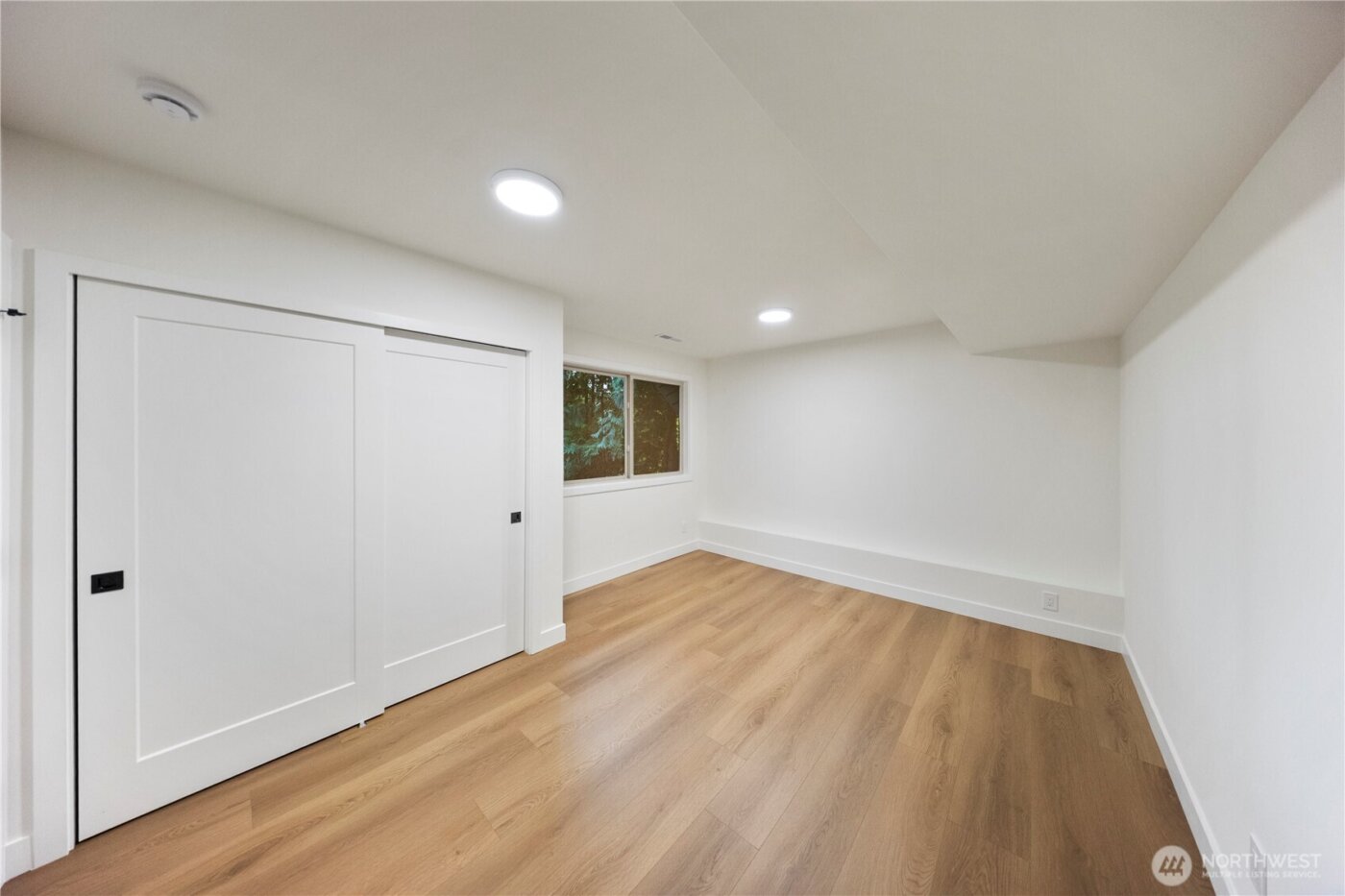 25510 SE 159th Street , Issaquah, WA 98027