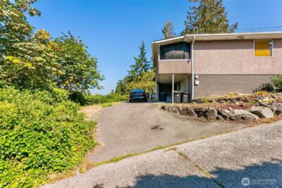 2205 S Meridian , Puyallup, WA 98374 - Photo 16