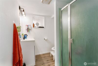 2205 S Meridian , Puyallup, WA 98374 - Photo 24