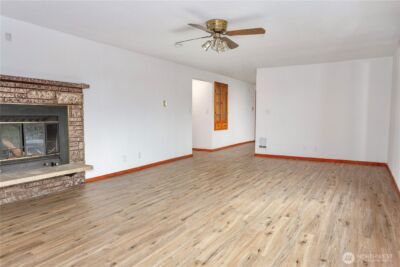 2205 S Meridian , Puyallup, WA 98374 - Photo 10