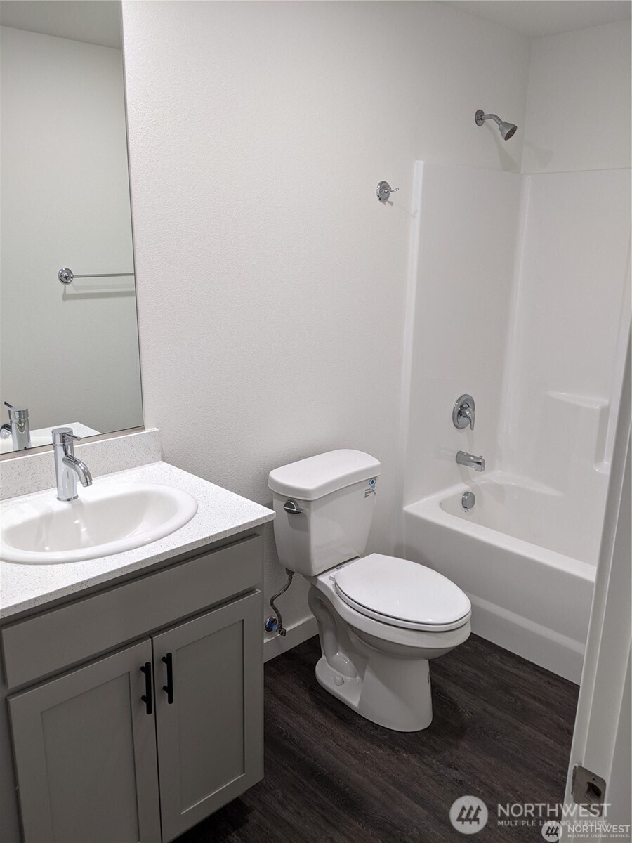 1409 1412, 1413, 1414 Nora Lane , Centralia, WA 98531