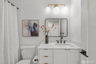 6738 21st Avenue SW, Seattle, WA 98106 - Photo 16