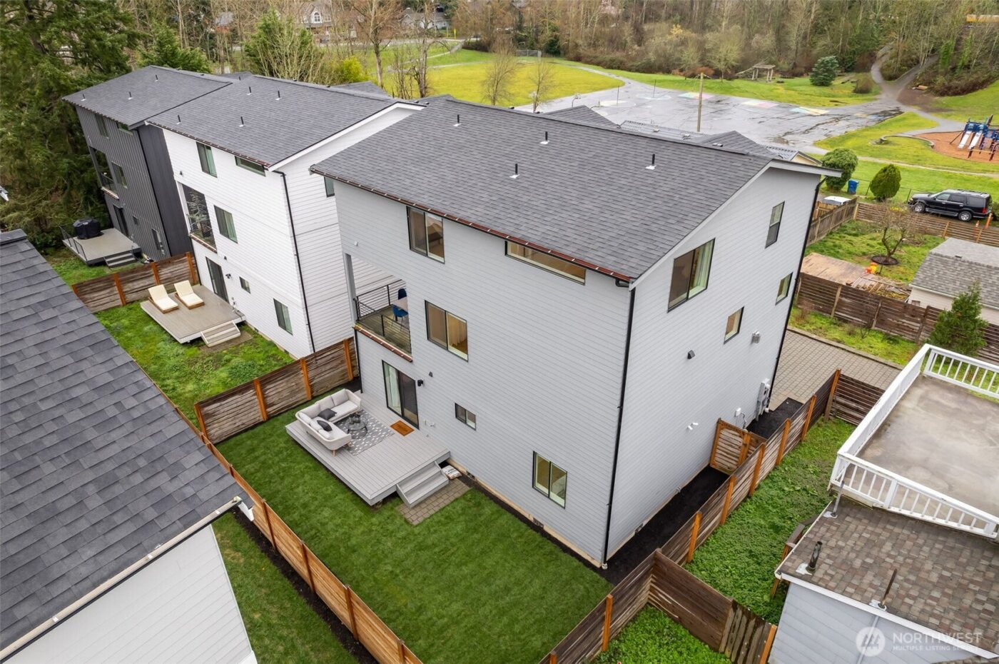 6738 21st Avenue SW, Seattle, WA 98106