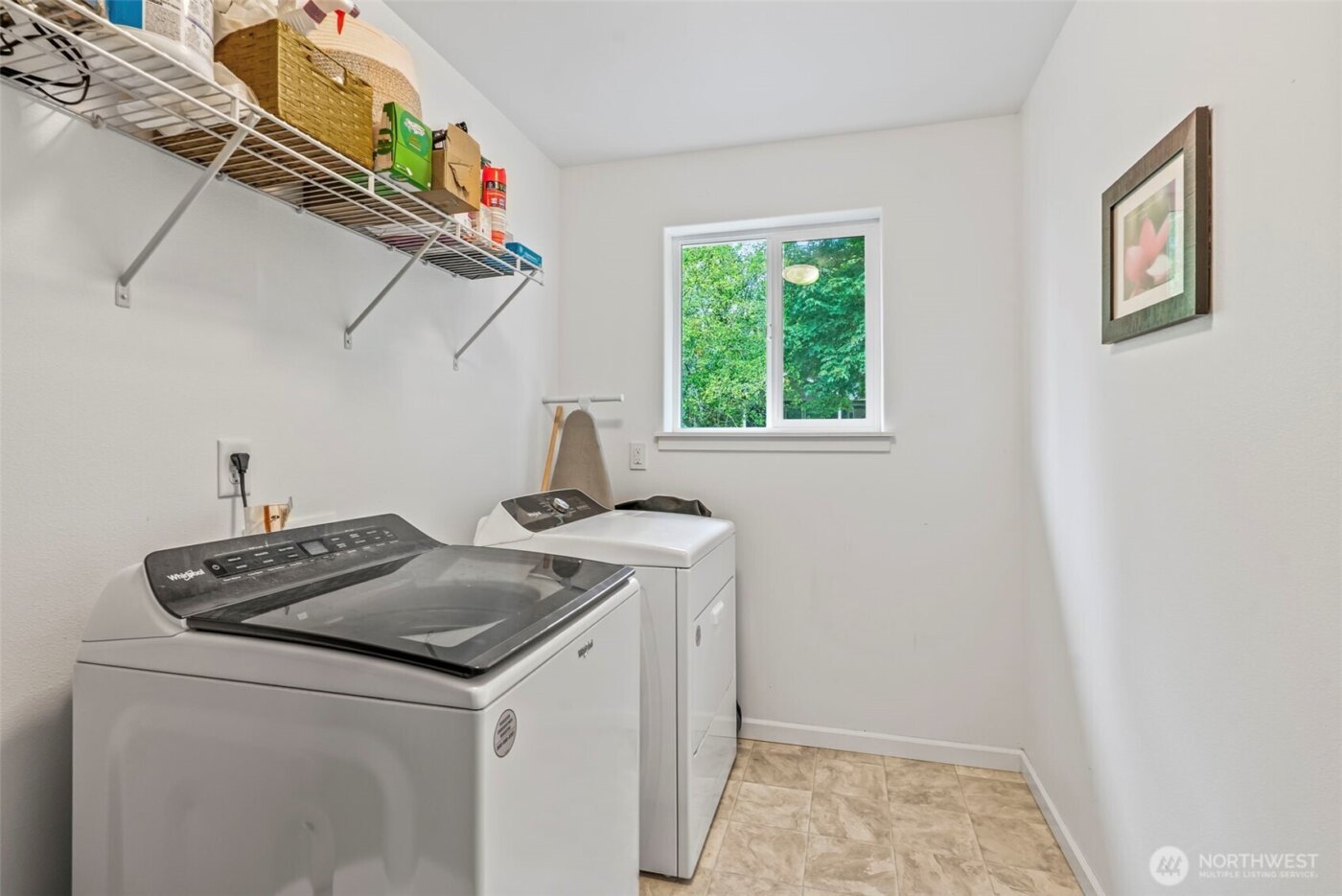 26 Marina Drive , Cathlamet, WA 98612