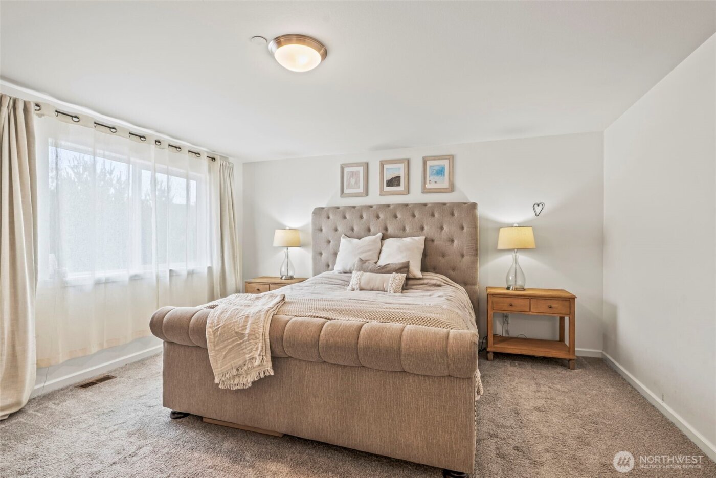 26 Marina Drive , Cathlamet, WA 98612