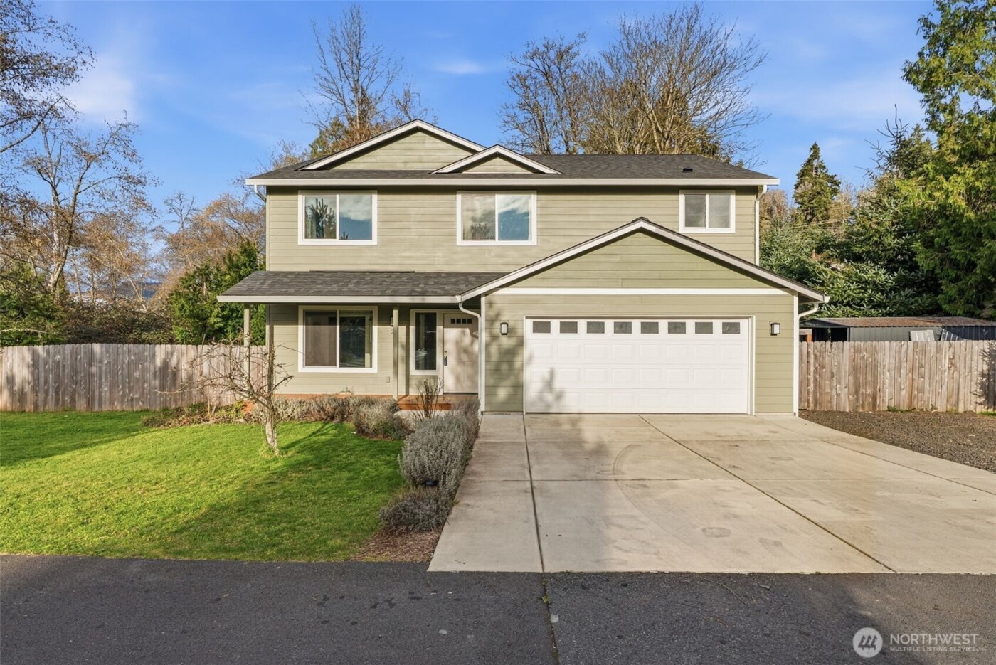 26 Marina Drive , Cathlamet, WA 98612