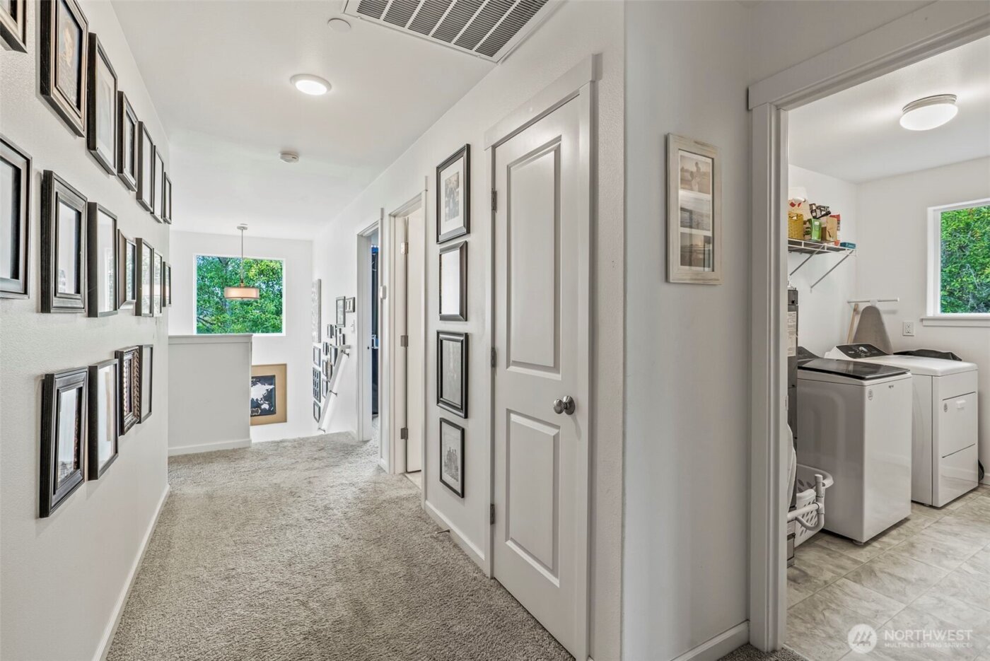 26 Marina Drive , Cathlamet, WA 98612