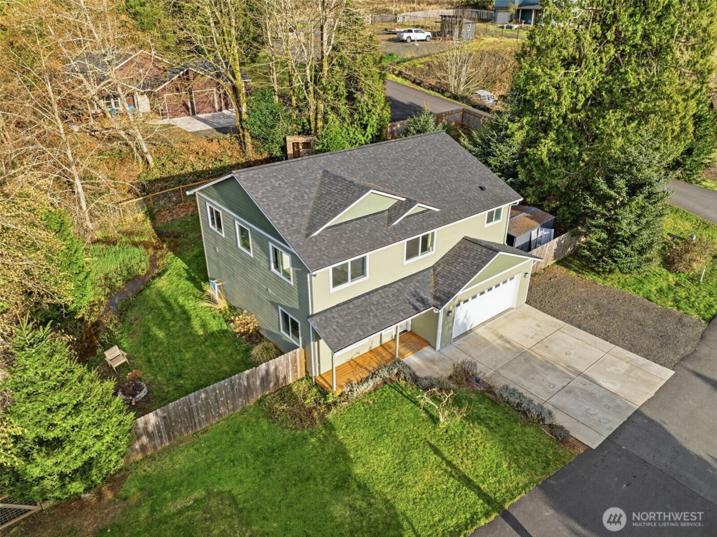26 Marina Drive , Cathlamet, WA 98612