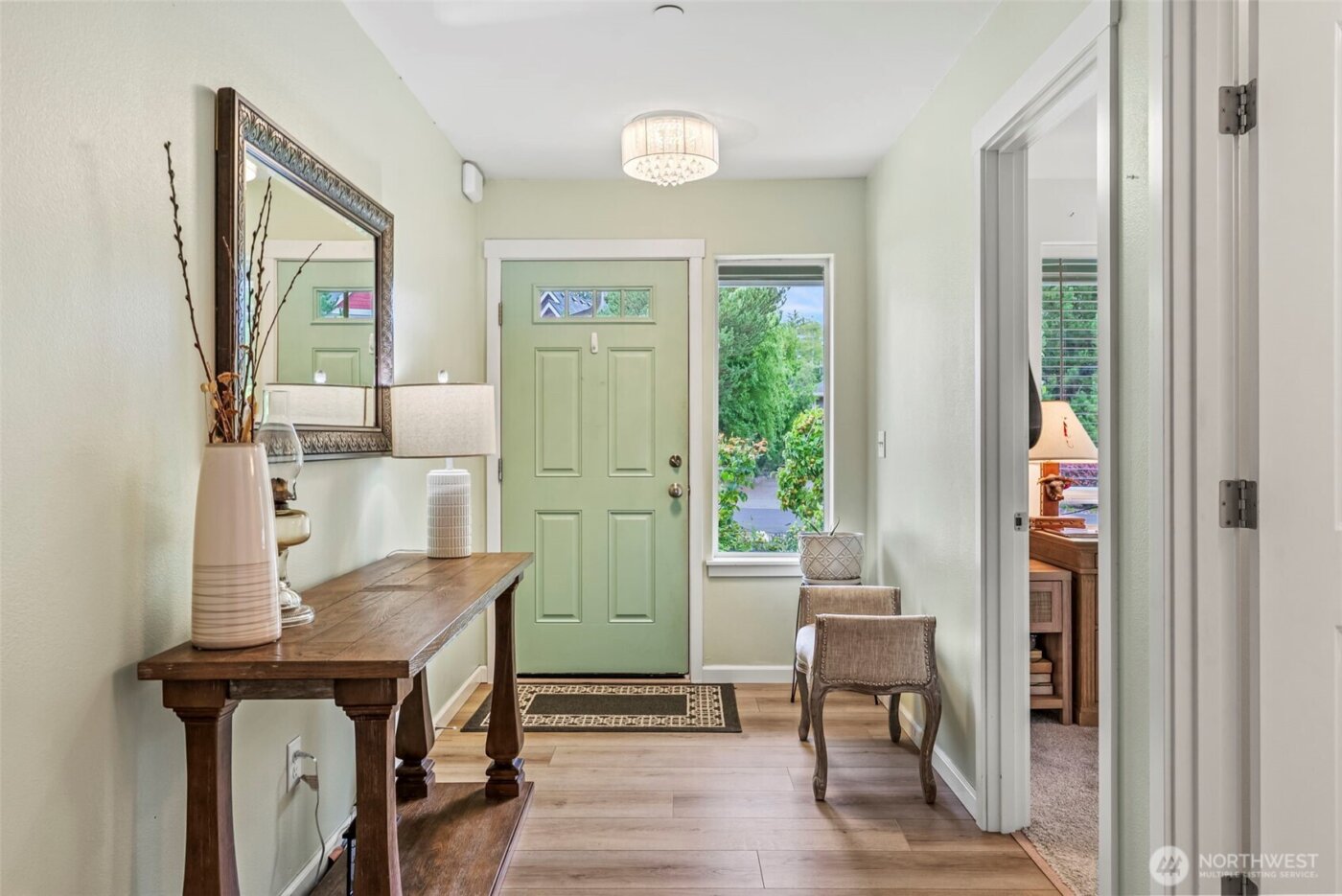 26 Marina Drive , Cathlamet, WA 98612