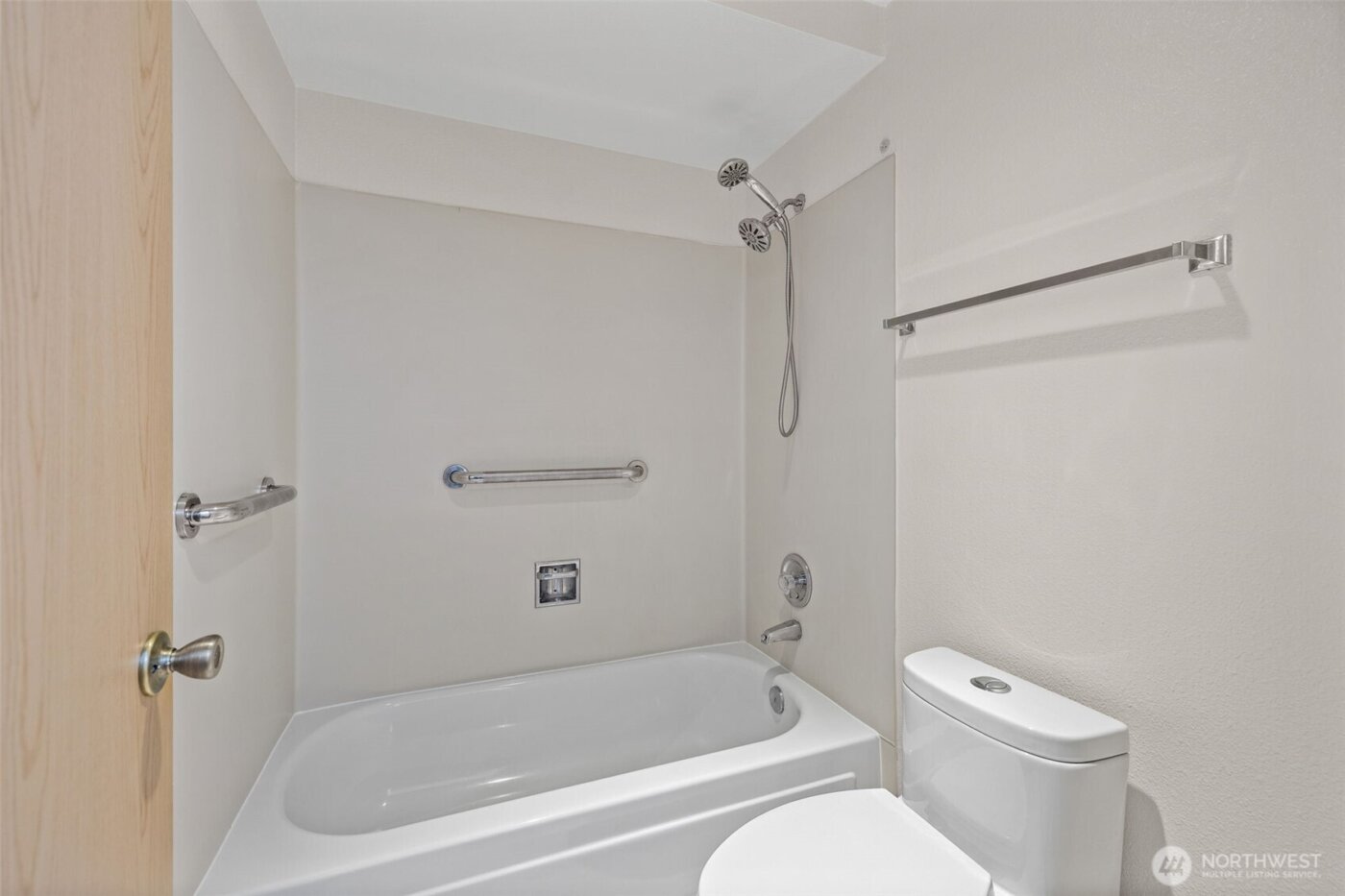 1239 SW 132nd Lane #822, Burien, WA 98146