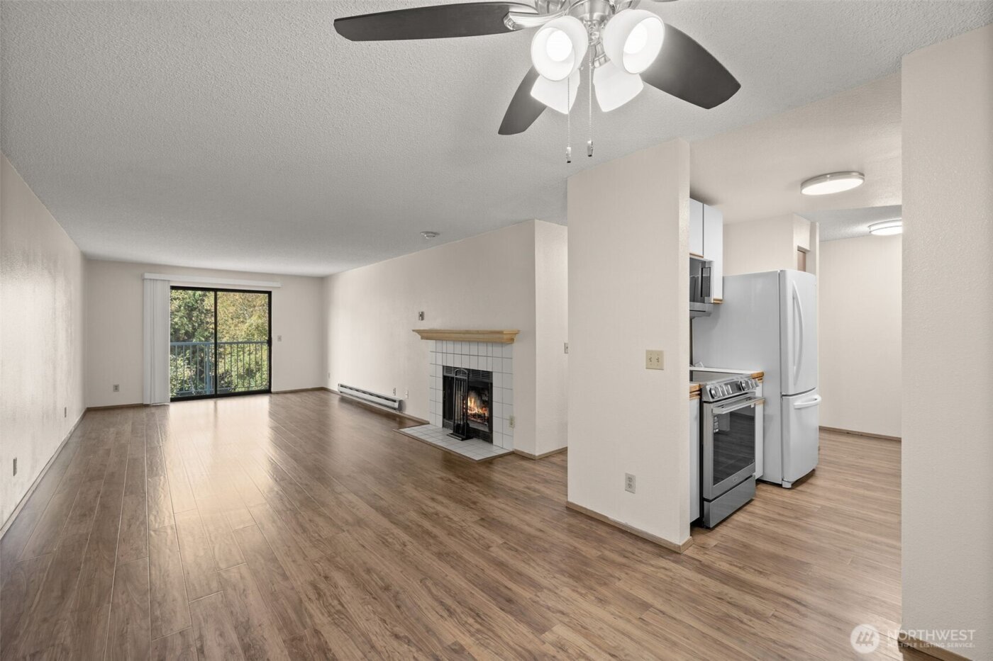 1239 SW 132nd Lane #822, Burien, WA 98146