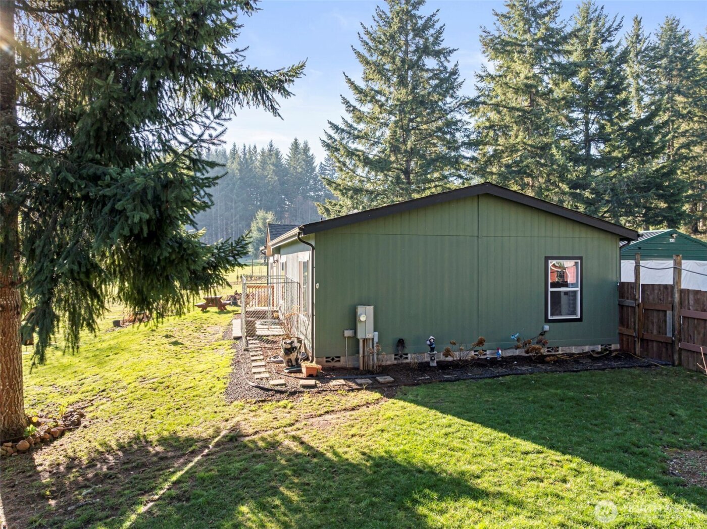 131 Silverthistle Road , Winlock, WA 98596