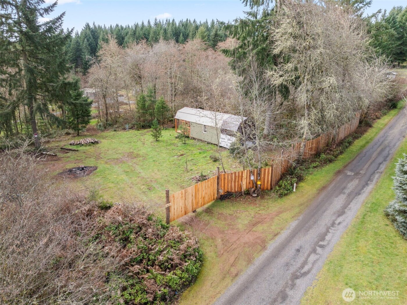 131 Silverthistle Road , Winlock, WA 98596
