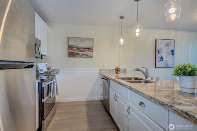 13872 NE 60th Way #114, Redmond, WA 98052 - Photo 12