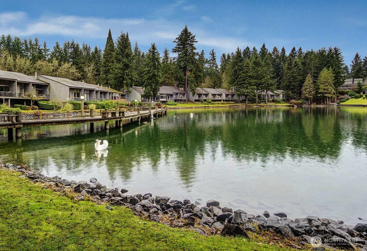 13872 NE 60th Way #114, Redmond, WA 98052