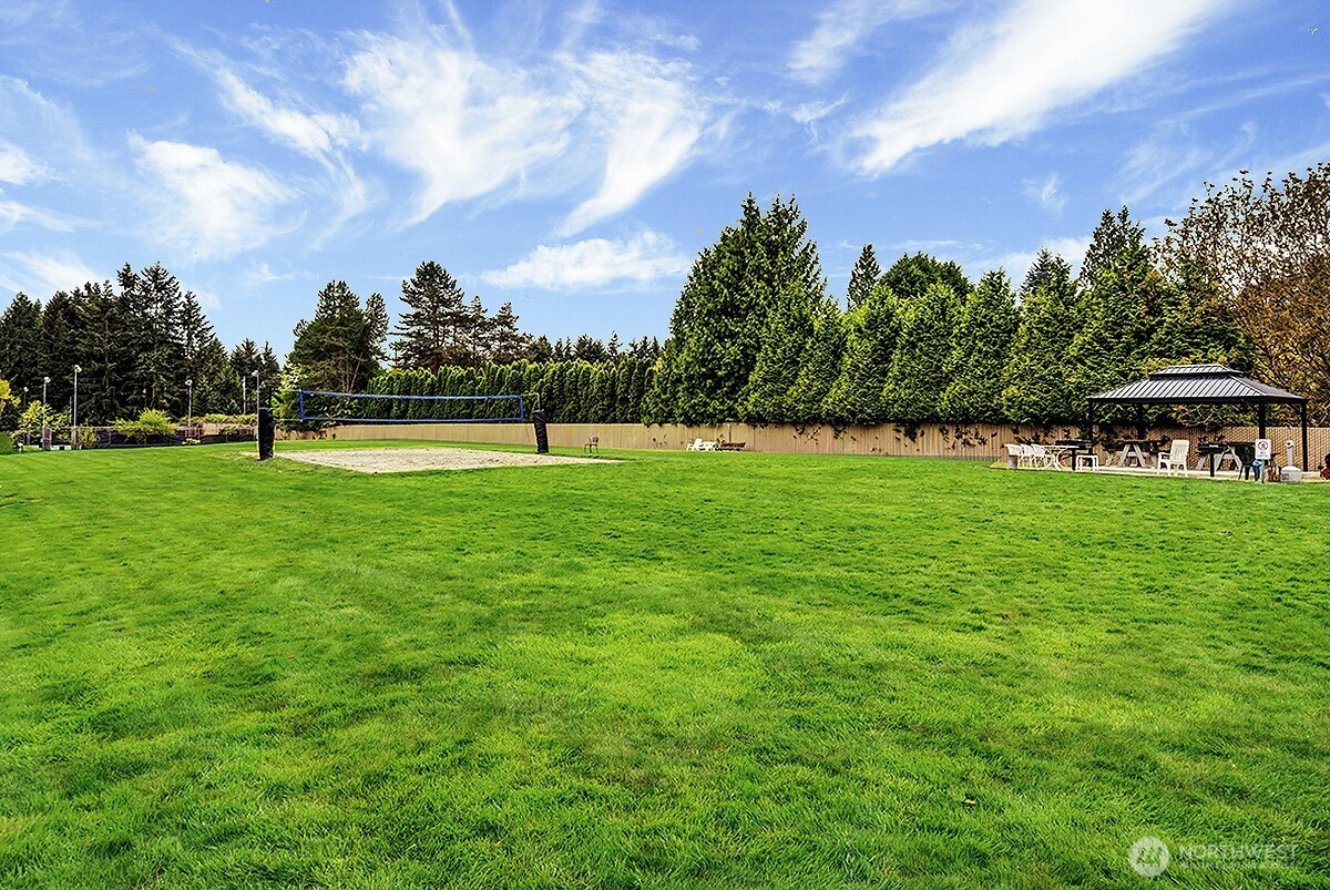 13872 NE 60th Way #114, Redmond, WA 98052