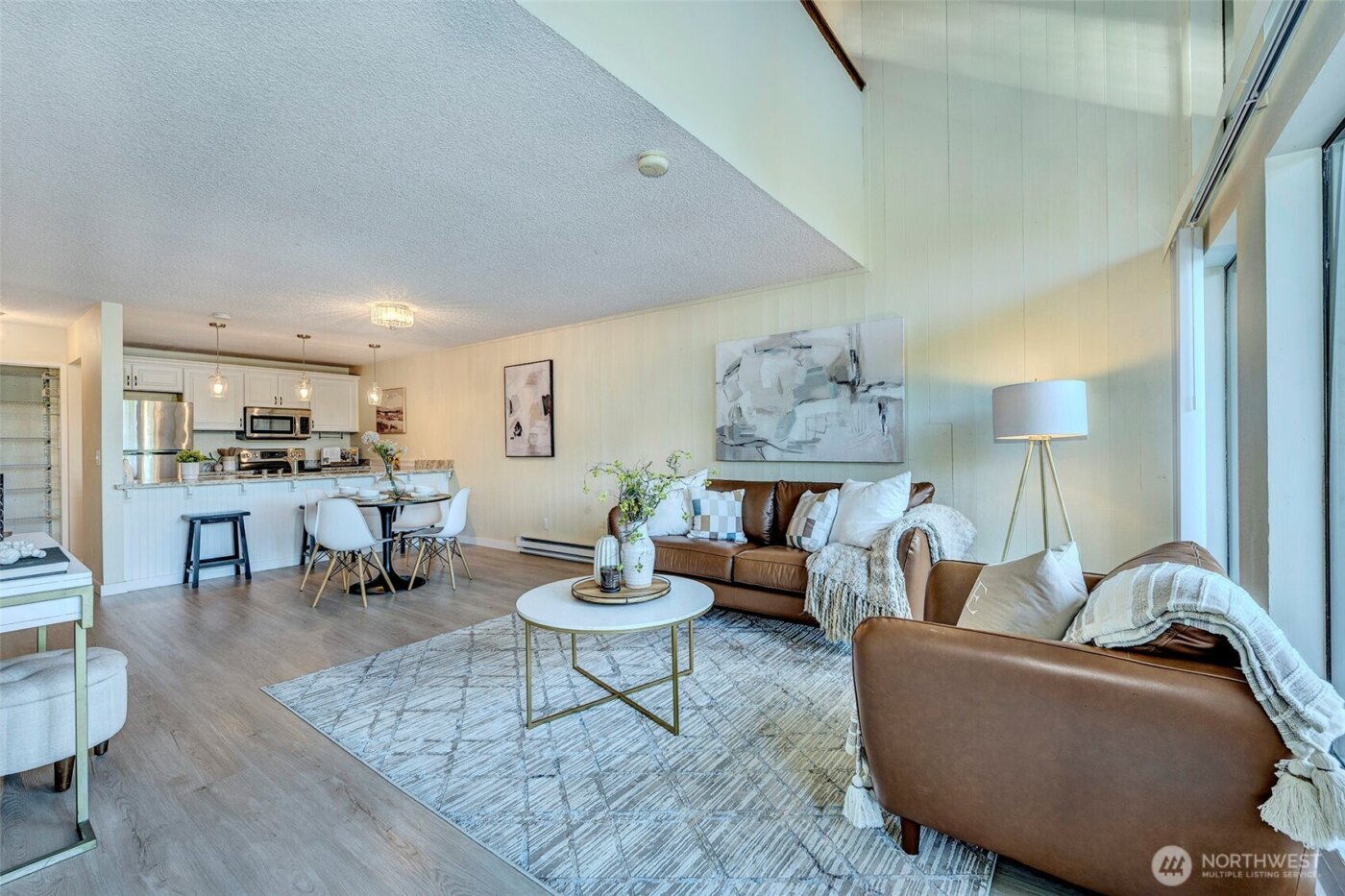13872 NE 60th Way #114, Redmond, WA 98052