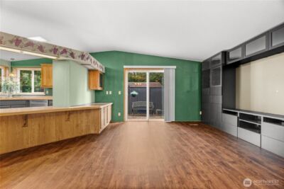 6827 Holmes Island Road SE, Lacey, WA 98503 - Photo 6