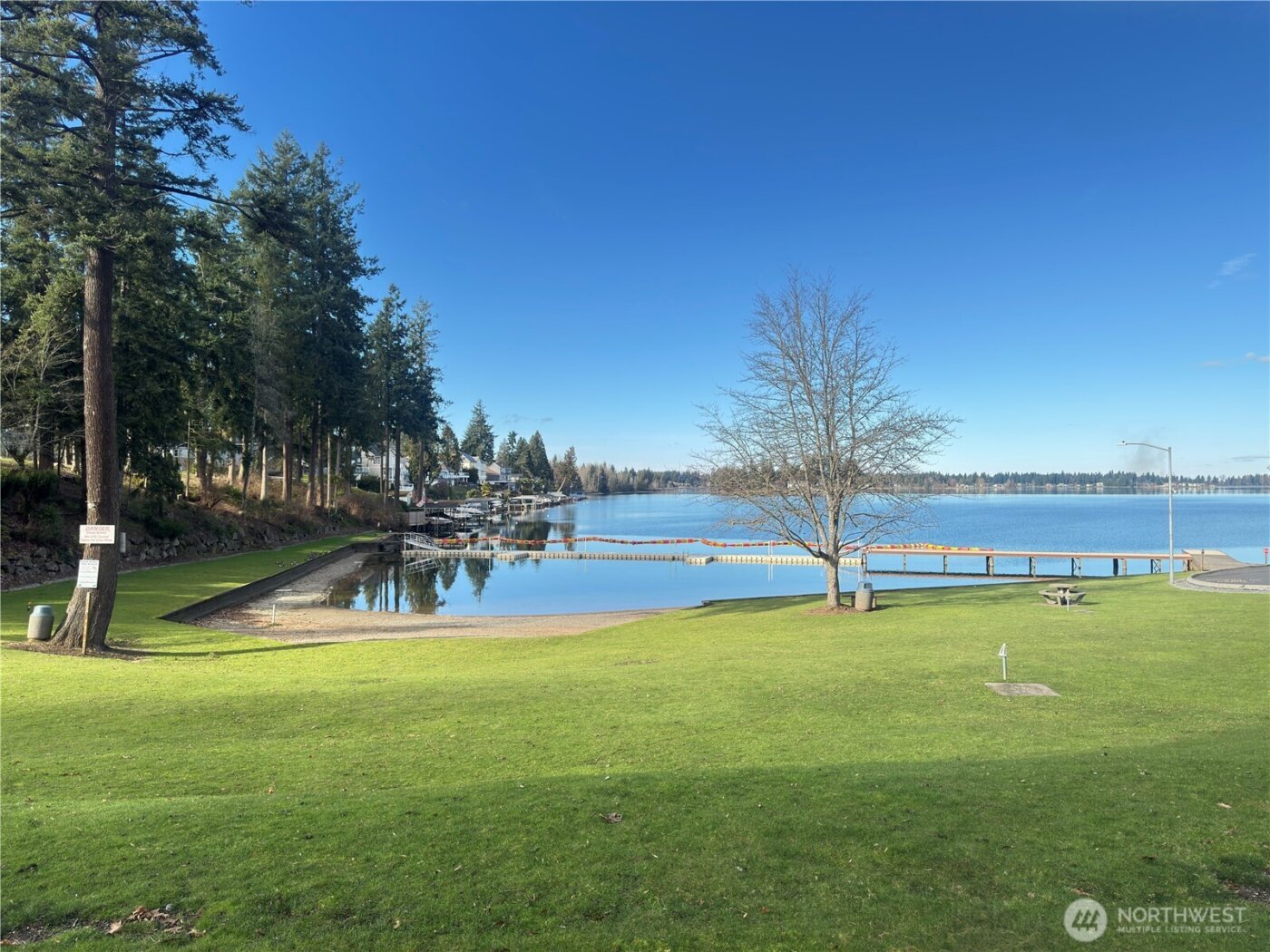 3614 West Tapps Drive E, Lake Tapps, WA 98391