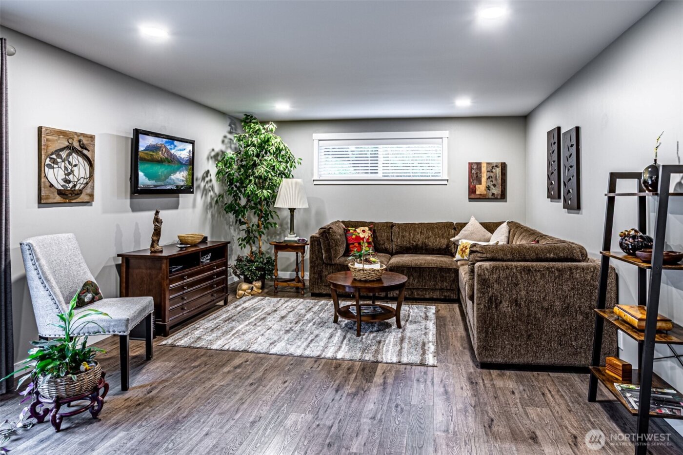 3614 West Tapps Drive E, Lake Tapps, WA 98391