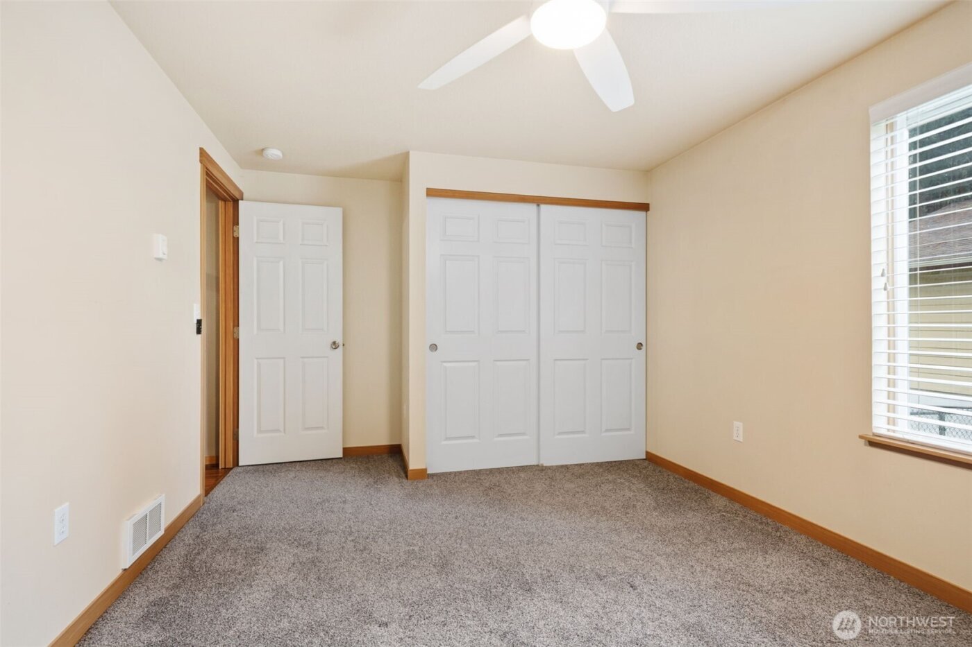 321 ROLLINGWOOD Road , Kelso, WA 98626